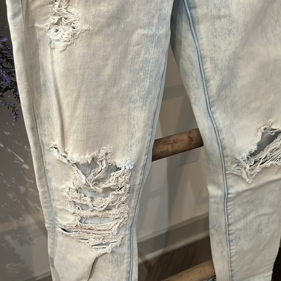 American Eagle 360 Next Level Stretch Acid Wash Jeggins - Picture 4 of 11